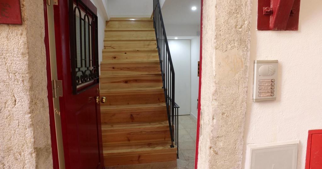 Alfama 44 Apartment Lisbon Bagian luar foto